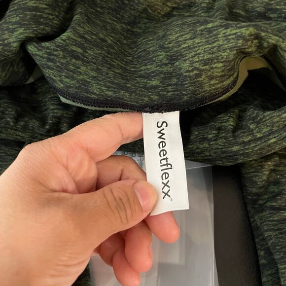 Sweetflexx Side Pockets Resistance Leggings Size 8 Green Black Women’s 4 bands - Picture 6 of 7